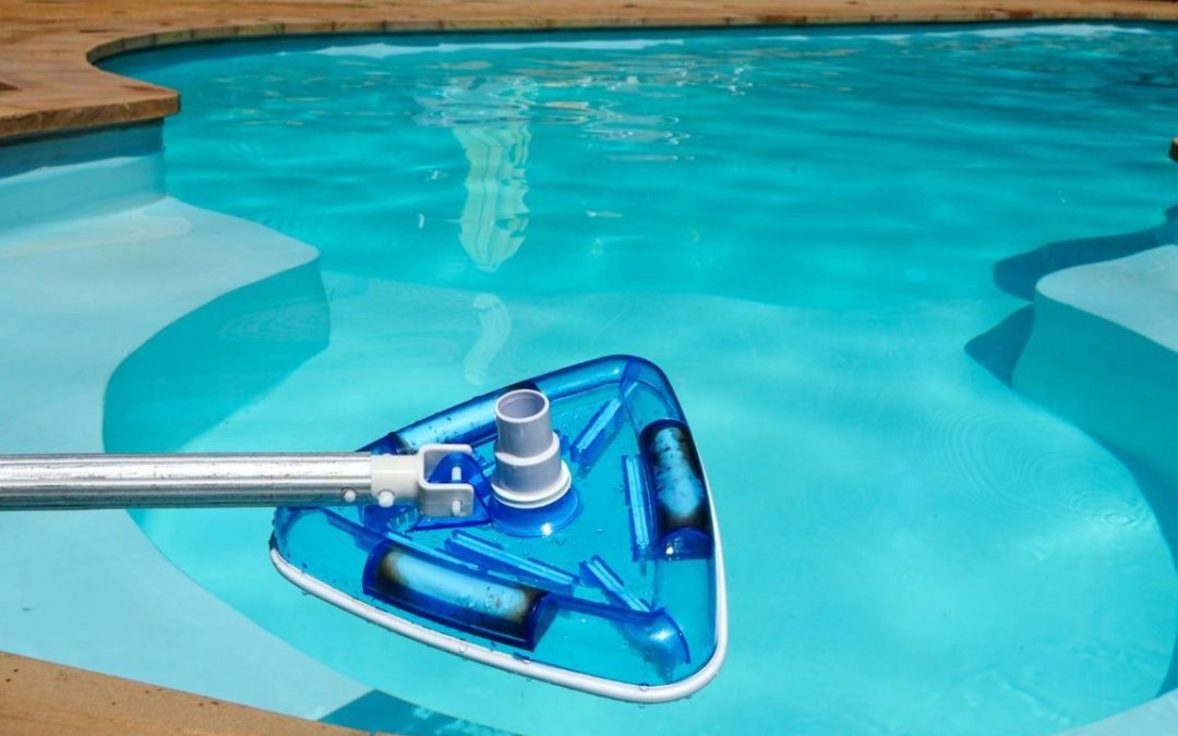 Riapertura della piscina dopo l’inverno: le operazioni da fare