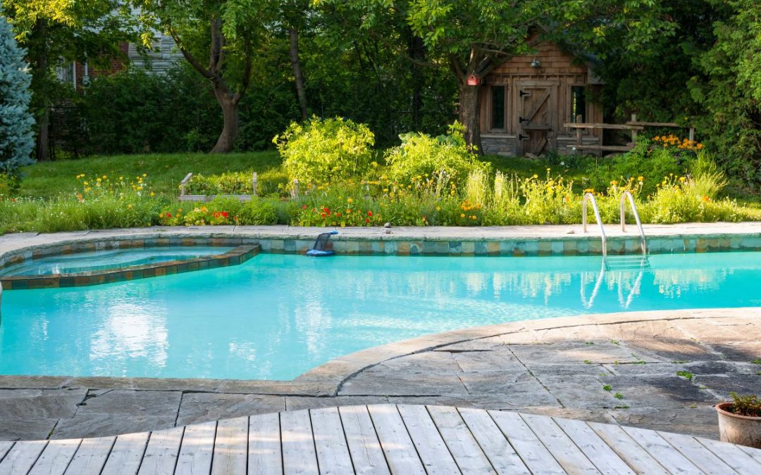 Quanto può aumentare il valore della mia casa con una piscina?